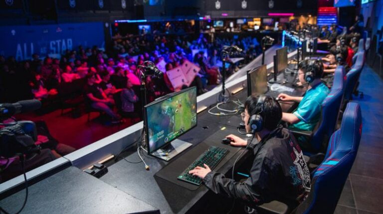 Analyzing the Odds: Exploring Strategies for Winning in Esports Gambling 4 Strategies and Analysis for Increasing Your Chance of Winning in Esports Gambling